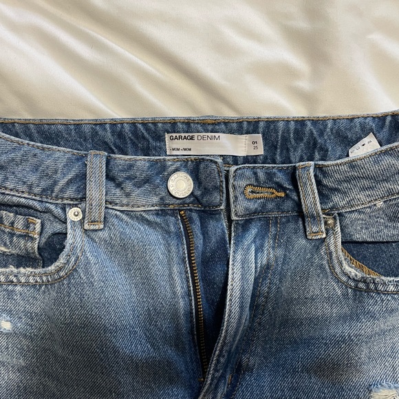 Garage Size 25 High Waist Mom Jeans - Picture 3 of 5